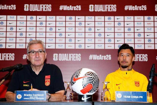 德罗赞末节17分公牛险胜爵士 雷霆力克开拓者